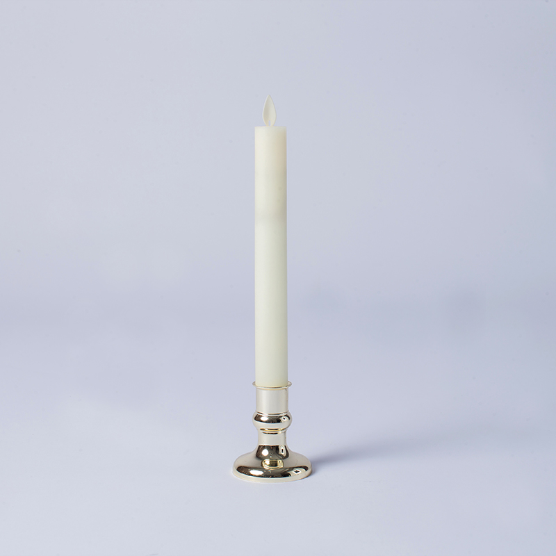 Bougies coniques sans flamme vacillantes ivoire