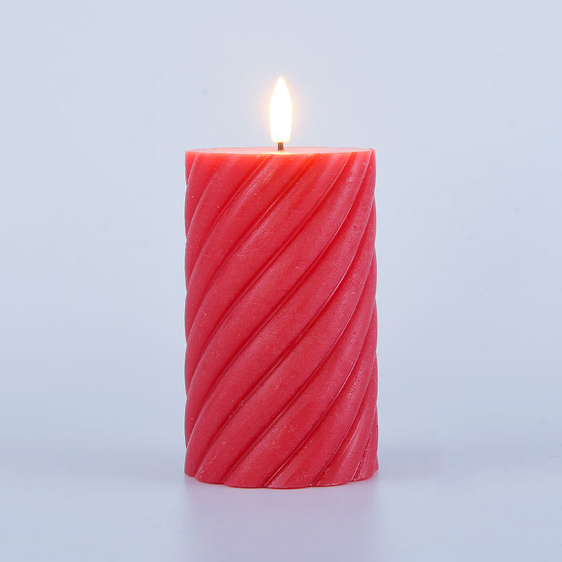 Paquet de 3 bougies piliers sans flamme en spirale rouge